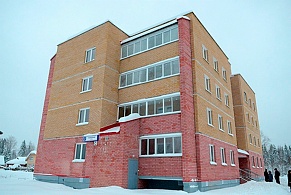Construction of a residential building for factory workers